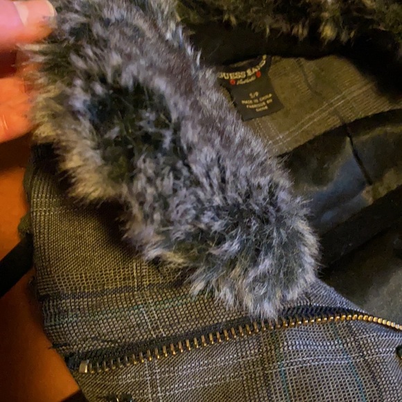 GUESS PLAID PUFFER VEST - Picture 7 of 11